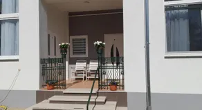 Déri Kert Apartmanház A - Image 5