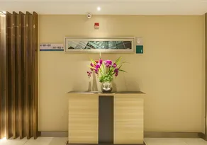 City Comfort Inn Wuhan Jiefang Avenue Xinrong Light Rail Station - Image 4