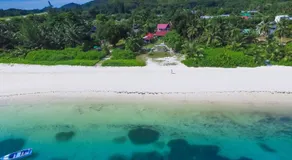 Amitie Chalets Praslin - Image 4