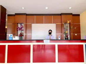 Parma Panam Hotel - Image 4