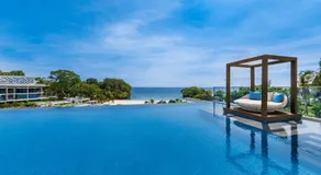 Crimson Resort and Spa Boracay - Image 3
