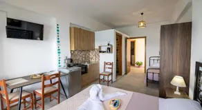 Ioannis Rooms Δωμάτια με θεα στη θαλασσα - Image 2