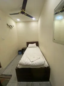 HOTEL ROYAL INN - Image 5