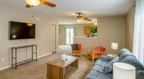 Great for Military Families! Quiet Columbia Home - Image 2