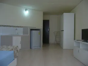 Chan Kim Don Mueang Gästehaus Dreibettzimmer - Image 2