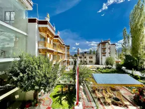 Hotel Jigmet - Image 3