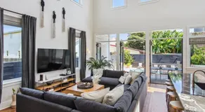 New Stylish Renovation Heated Pool & Spa - Image 3