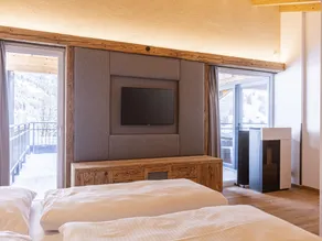 Lush apartment in Tyrol with sauna - Image 2