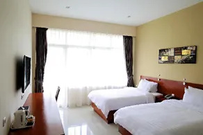 Grand Kanaya Baturraden Hotel - Image 2