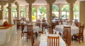 Victoria Falls Rainbow Hotel - Image 3
