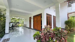 Colombo Airport Field View Villa - Image 3