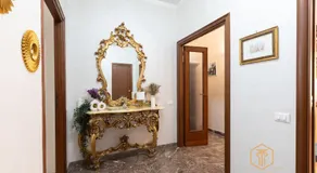 Imperium Aquaeductus - 5 min Metro, 8 Pax, 4 BDRM, 2 baths, A-C, park view - Image 4
