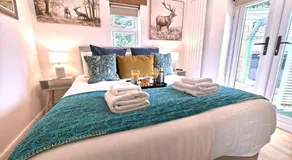 3 Bed in Bakewell oc-96293 - Image 2
