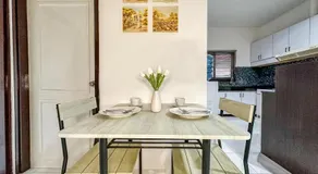 LA CASA BORNEO - Image 3