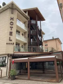 Hotel Rosa Purpurea - Image 3