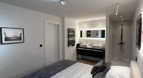 Charmant appartement au look design - Image 2
