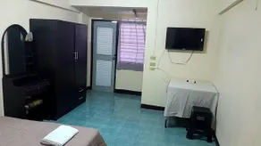 SAM Apartment - Image 2
