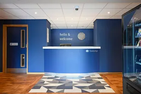 Travelodge Falkirk - Image 2