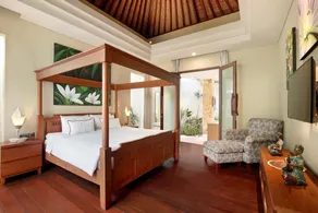 Villa J Deluxe - Image 2