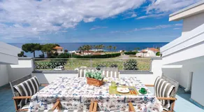 House of Poseidon - Luxury Suite - Image 2