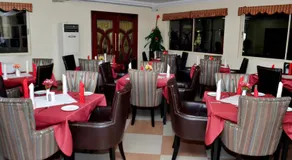 De Rembrandt Hotels and Suites - Image 4
