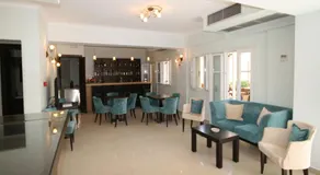 Ionis Hotel - Image 4