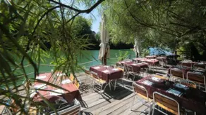 "Envie Lyonnaise" Location - 14 personnes - Terrasse - WIFI fibre optic - Image 4
