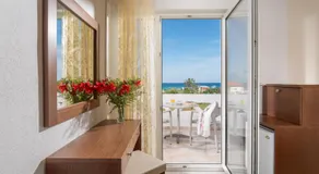 Hotel Stefani - Image 2