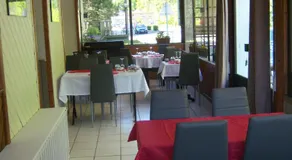 Hotel Edelweiss - Image 5