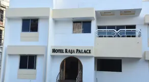 Hotel Raja Palace - Image 5
