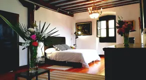 Hostal Palacio Jaureguia - Image 2