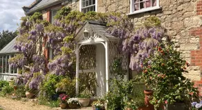 Stroud House - Image 4