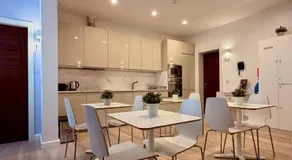 Apartment 81 - Image 3