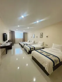 Huitong Business Club - Image 2