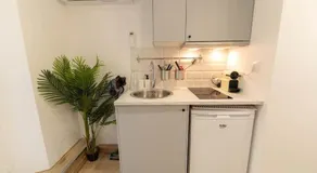 Nice Coastal Studio - Image 3