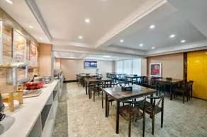 Wisideng Hotels - Image 2