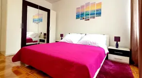 TRI KRALJA - THREE KINGS Apartments in the center with private parking - Image 2