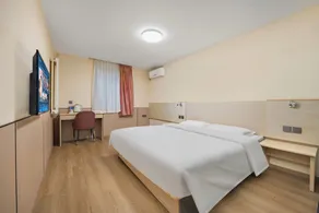 7 Days Inn Baoding Railway Station - Image 3