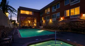 Olympic Lodge by Ayres - Image 3