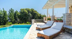 Villa entièrement équipée avec jardin, barbecue et terrasse | Vue jardin - Image 3