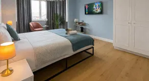 Victoria House - Cozy Rooms - Image 2