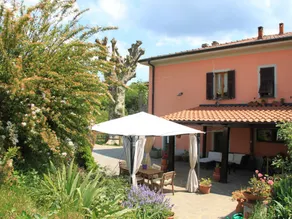 Holiday home in Canossa with Swimming Pool, Garden, Barbecue - Image 4