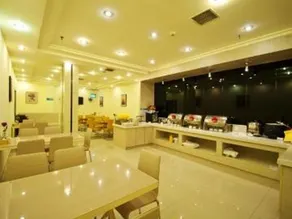 Jinjiang Inn Linyi Railway Station - Image 4