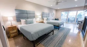 Baywood Inn Bed & Breakfast - Image 2