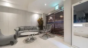 Hotel Lounge 7 - Image 3