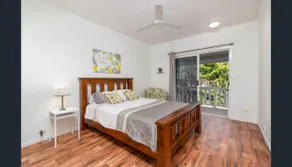 Entire 2 bedroom townhouse - Four Mile Beach Escapes - your home away from home - Image 2