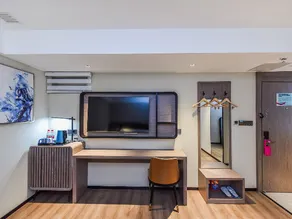 Echarm Hotel Suanglong Konggang Express Centre - Image 5