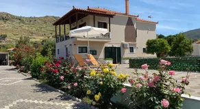 Apartments Fotoula - Image 4