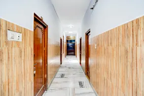 Hotel O Fridays - Image 3