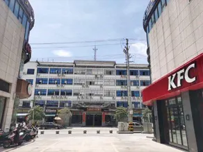 Longzhichuan Hotel - Image 4
